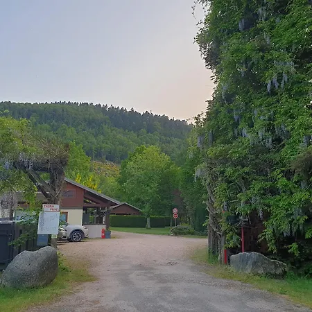 Camping Mobil Familial Au Pre Vologne